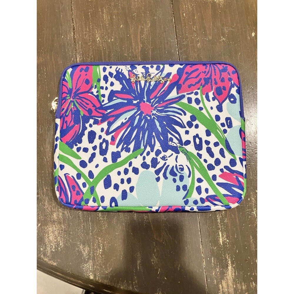 New Lilly Pulitzer iPad Tech Clutch Bag Resort White IN THE GARDEN Purse Handbag